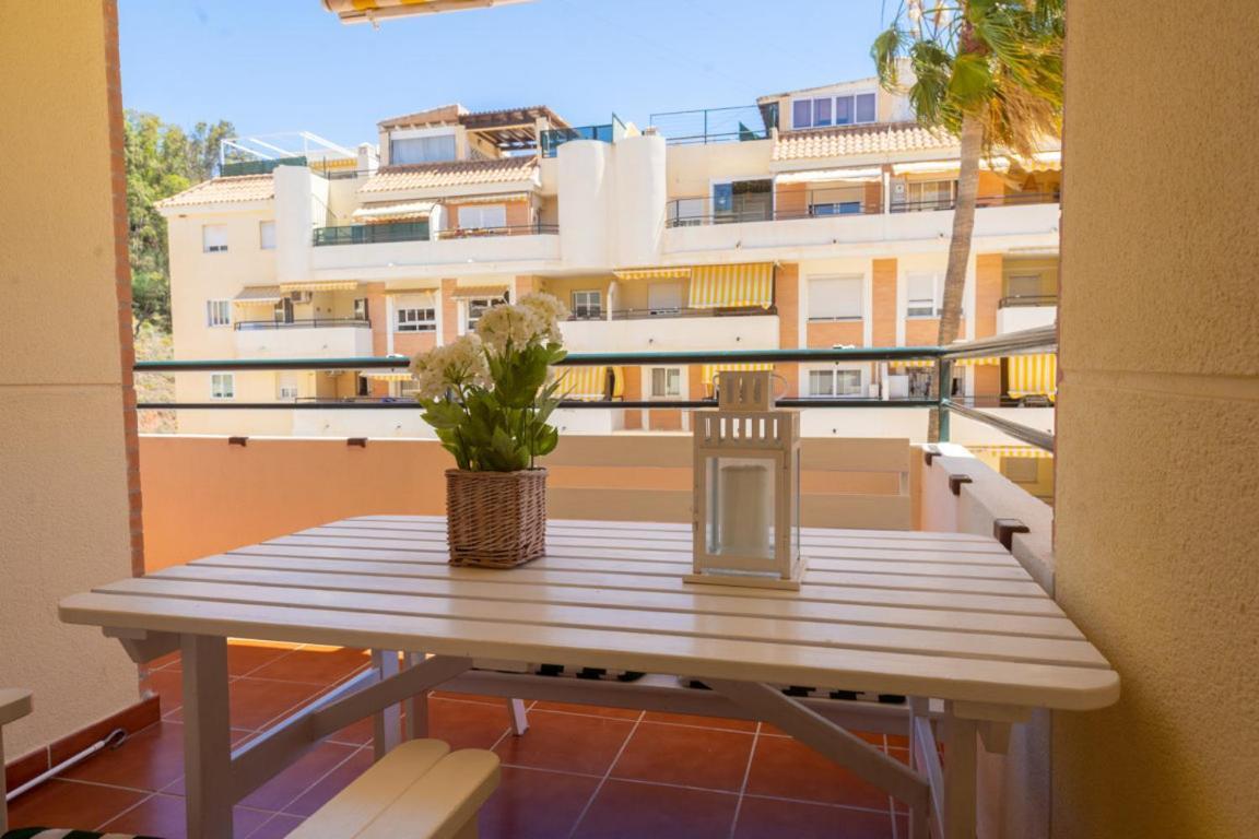 Calabahia Beach Cala Del Moral Rincón de la Victoria Exterior foto